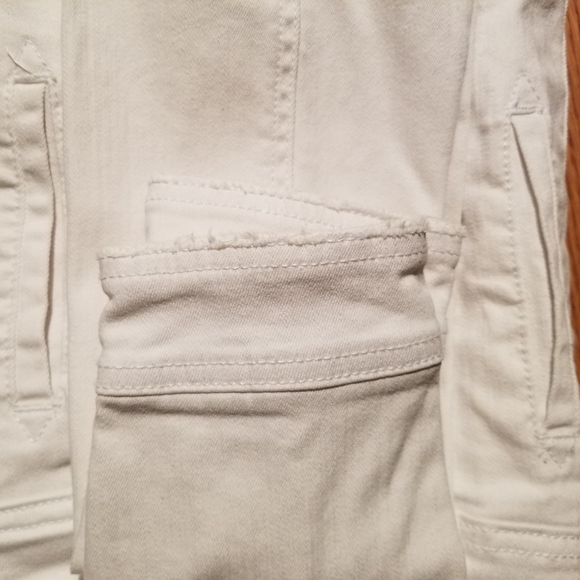 Velvet Heart Classic Denim Jacket - Picture 5 of 12